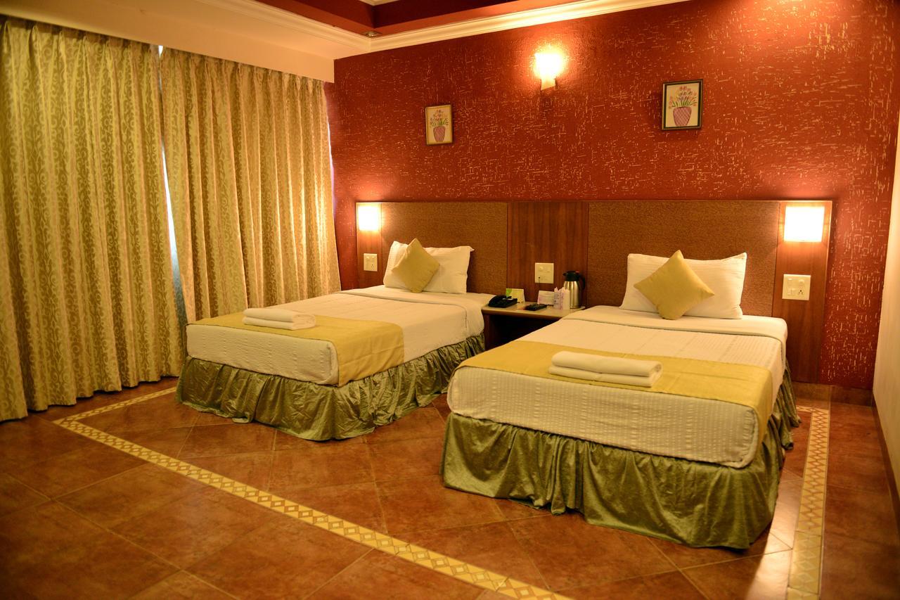 Goa Woodlands Hotel Madgaon Exterior photo